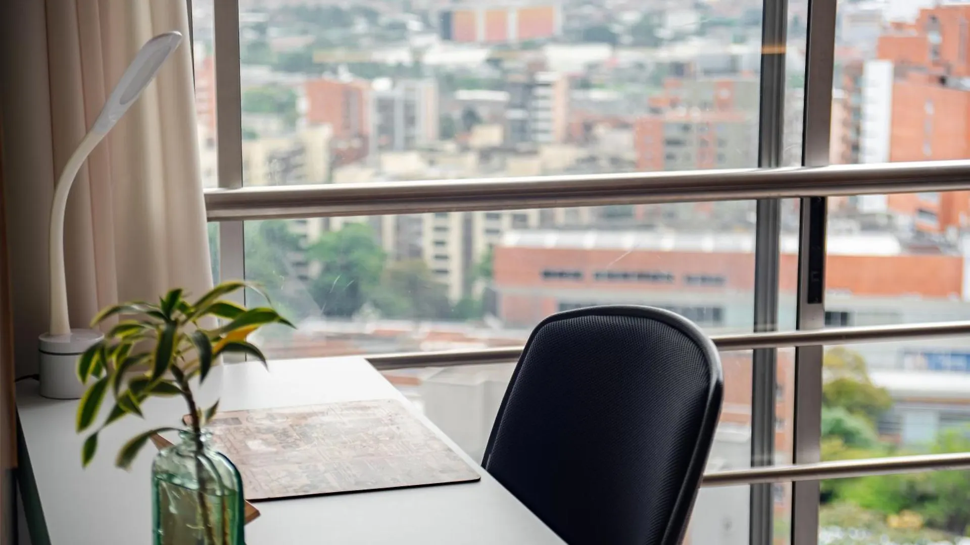 Luxury El Poblado Loft, Relax In Medellin'S Heart! Apartment